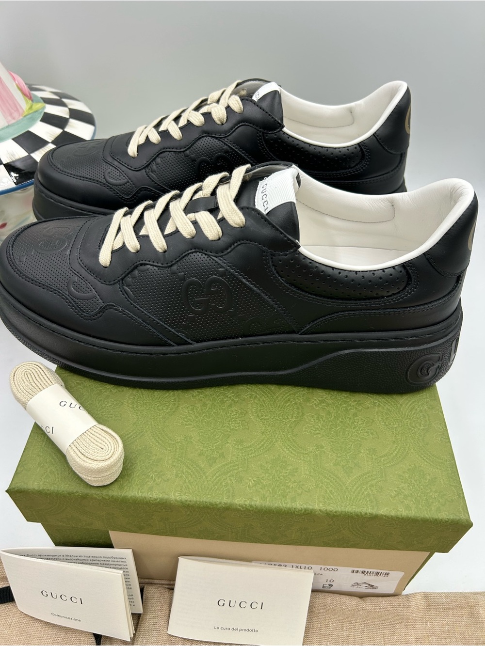 Men's Gucci GG embossed black leather sneakers size 10 fits 10.5 US made Italy - Picture 12 of 15